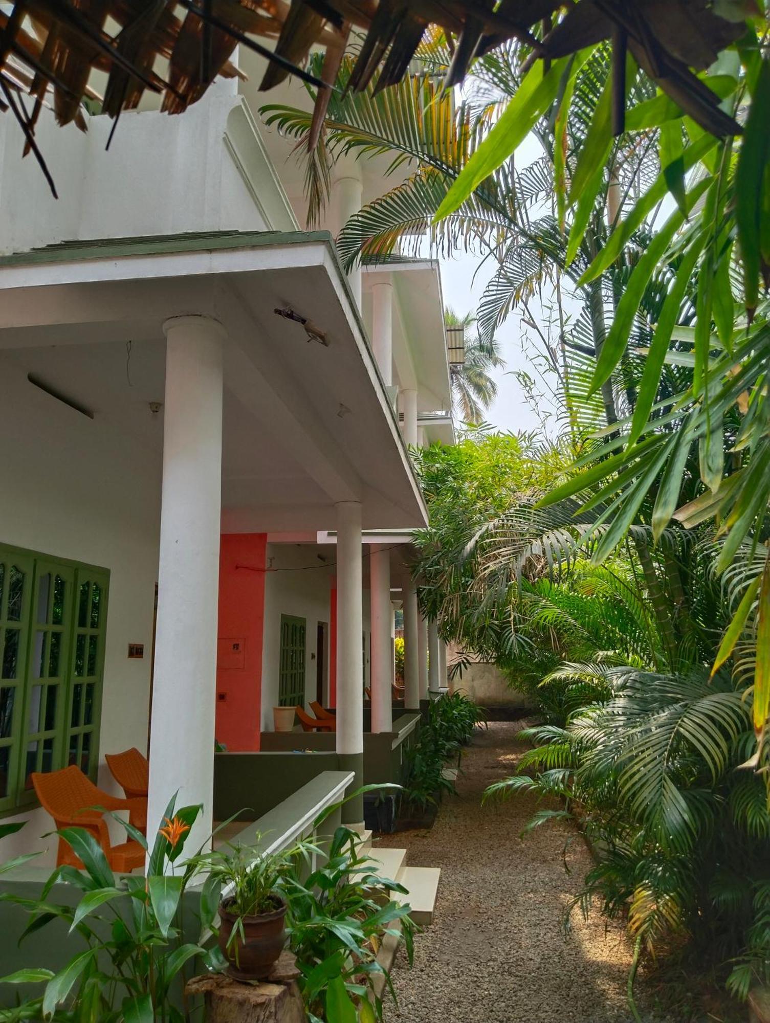 Golden Stay Varkala Buitenkant foto